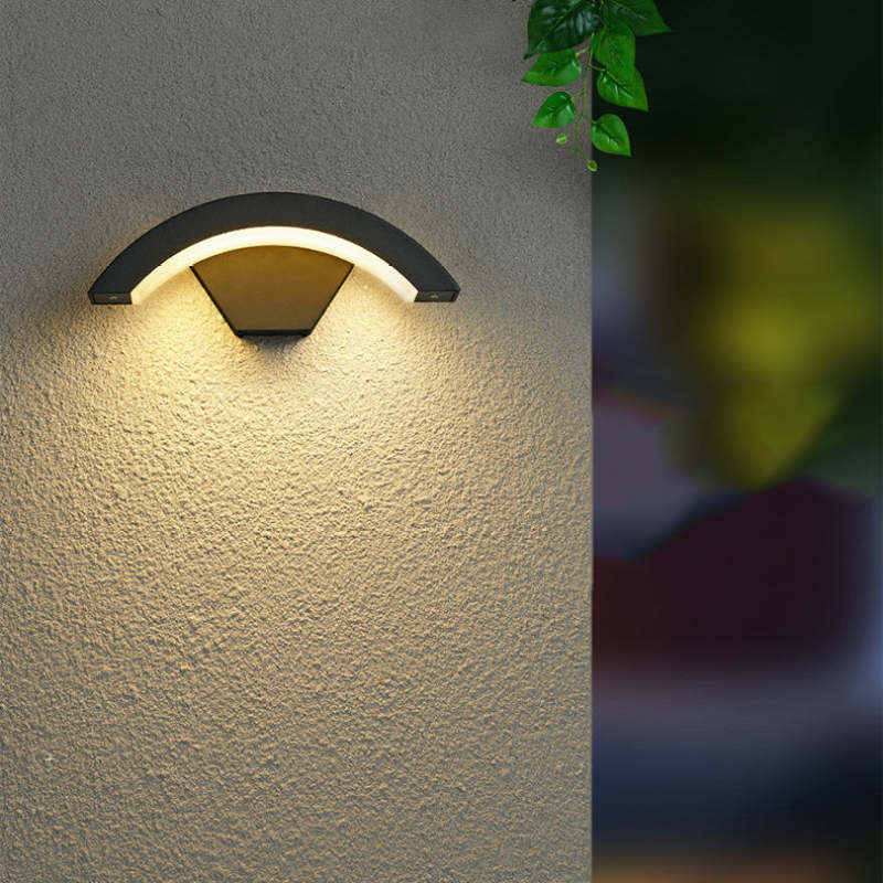 Weatherproof Nordic Arc LED Outdoor Wall Light Black