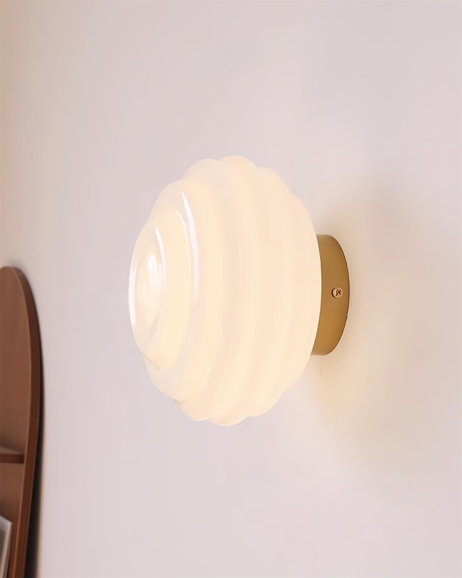 Dimmable Ribbed Glass Wall Light With Metal Frame