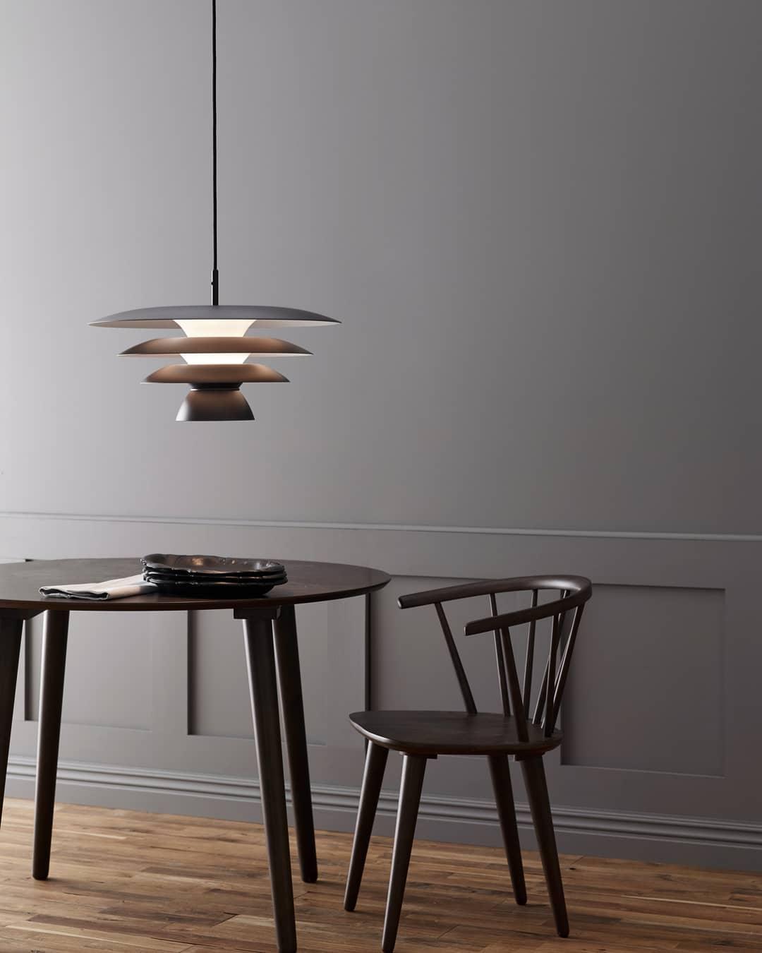 Led Compatible Aluminum Pendant Light For Modern Interiors