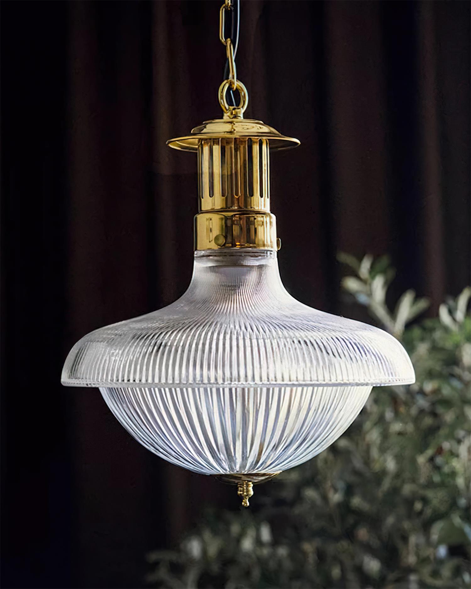 Clear Ribbed Glass Pendant Light for Ambient Dining