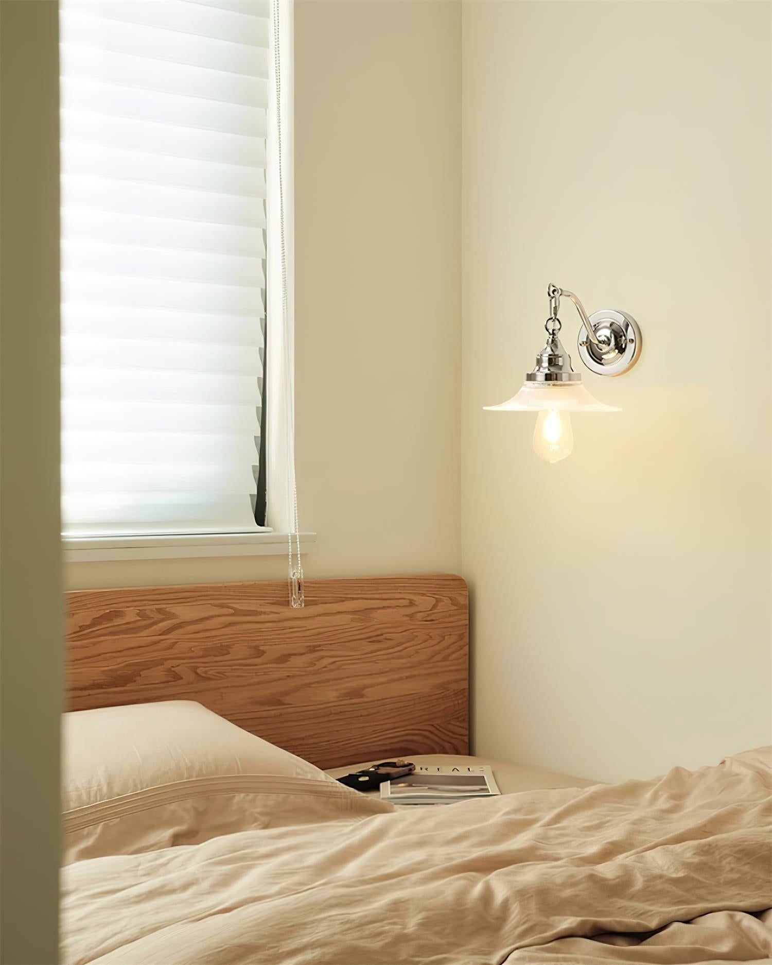 Dimmable Polished Chrome Bathroom Wall Light Glass Shade E27