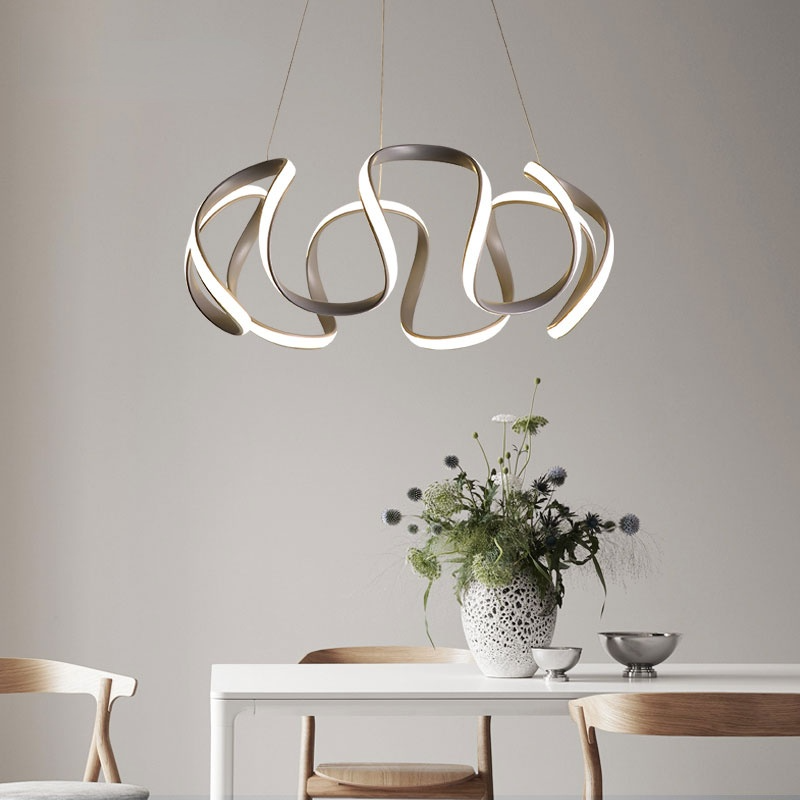 Floral Pendant Light for Elegant Ambience Three Colors