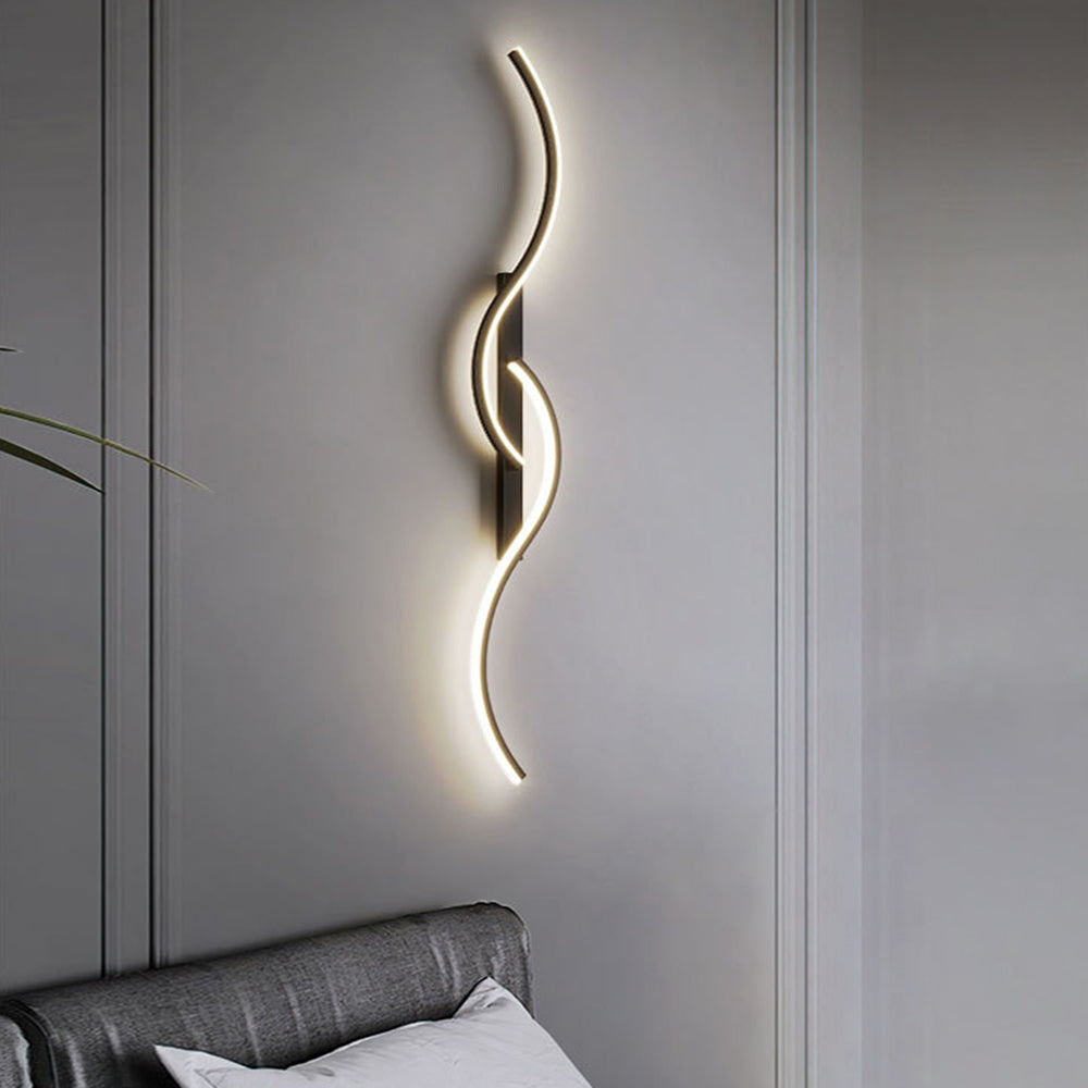 Black And Gold Linear Wave Wall Lamp With Dimmable Colour Modes