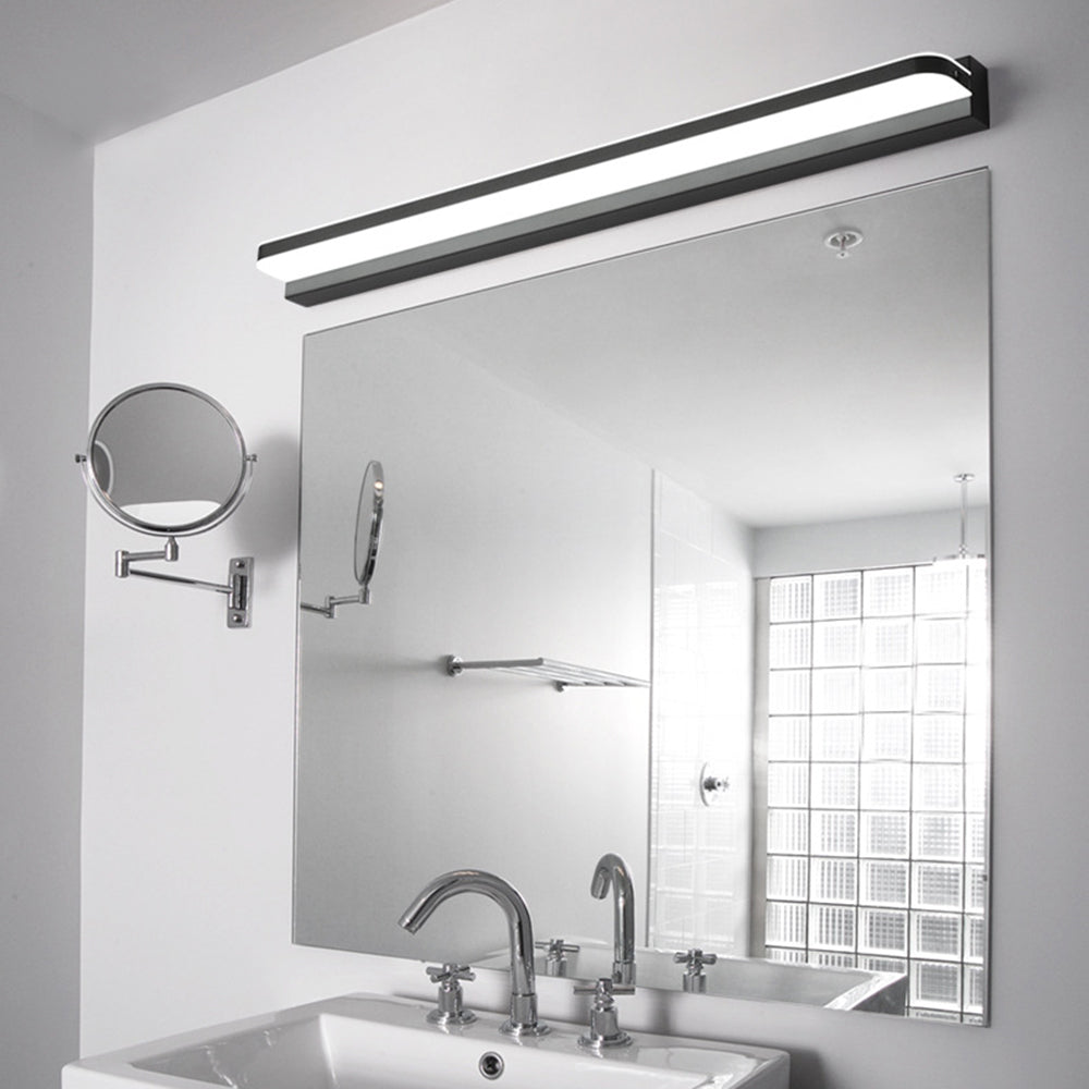 Rectangular Modern Wall Light With Mirror Finish For Bathroom