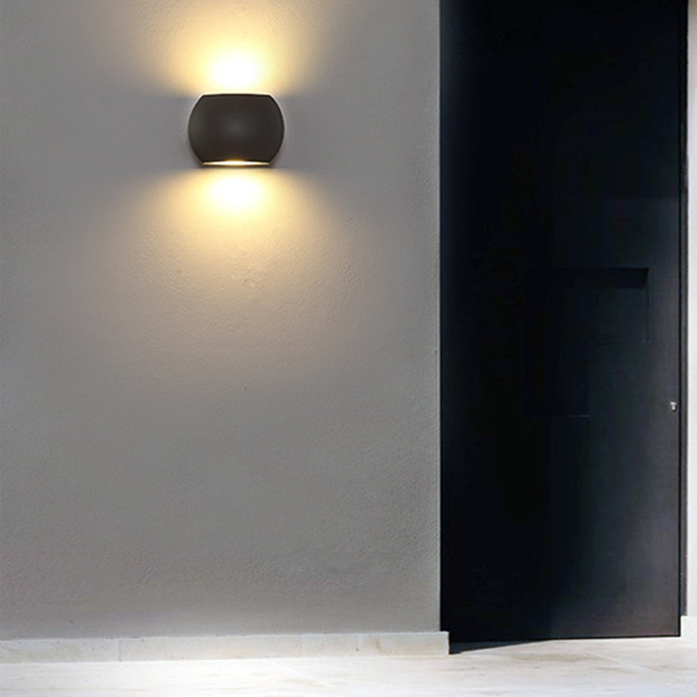 Geometric Metal Outdoor Wall Light IP65 Black Grey