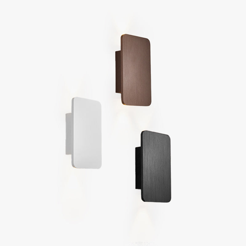 Contemporary Rectangular Wall Light With Metal Finishes