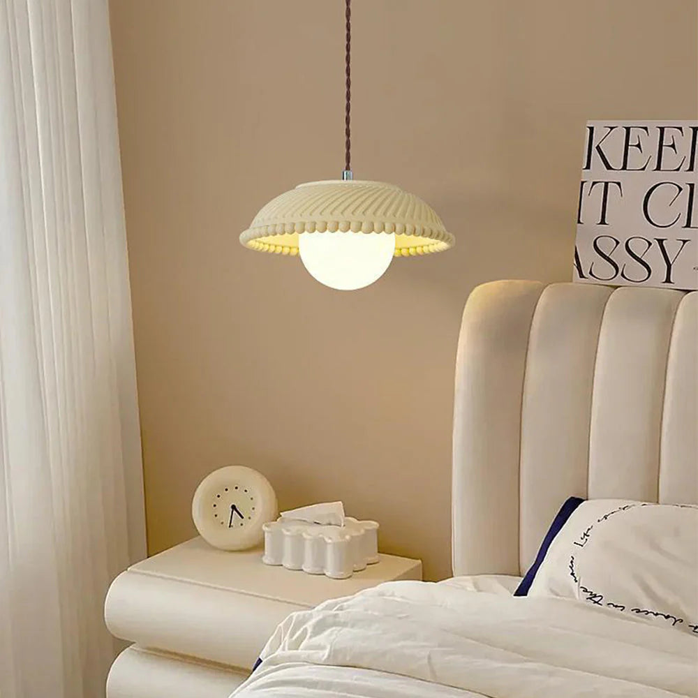 Suspension LED Aria moderne en métal verre et résine — éclairage chic
