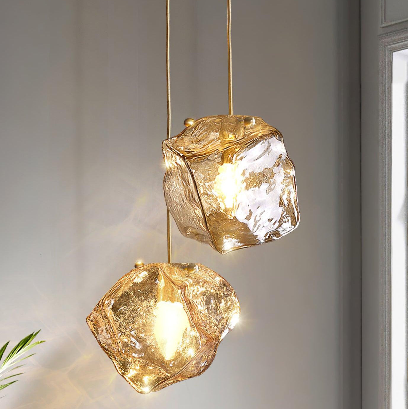 Premium Brass Ice Crackle Glass Pendant Light