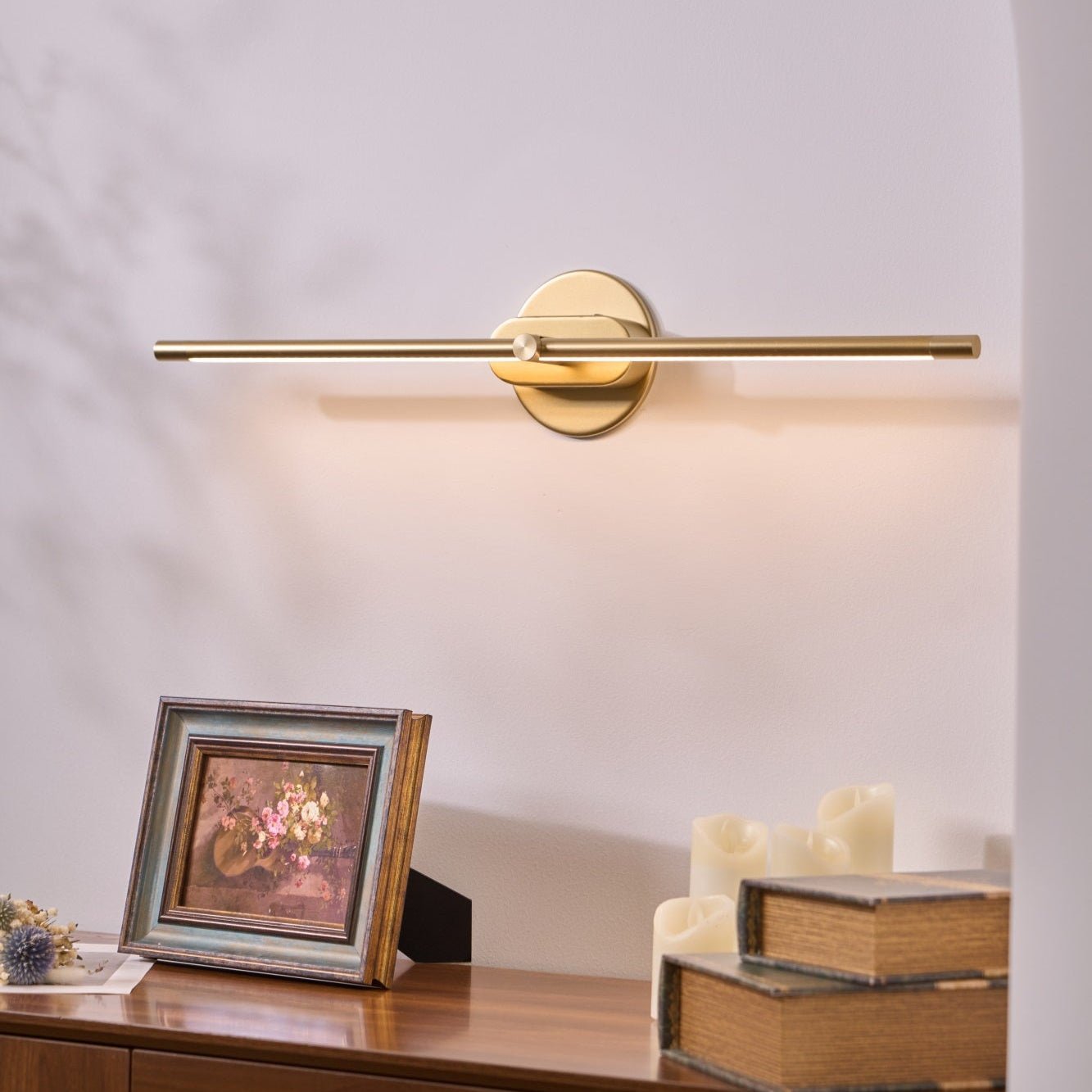 Flano Minimalist Linear Rechargeable Wall Lamp - Neutralighting