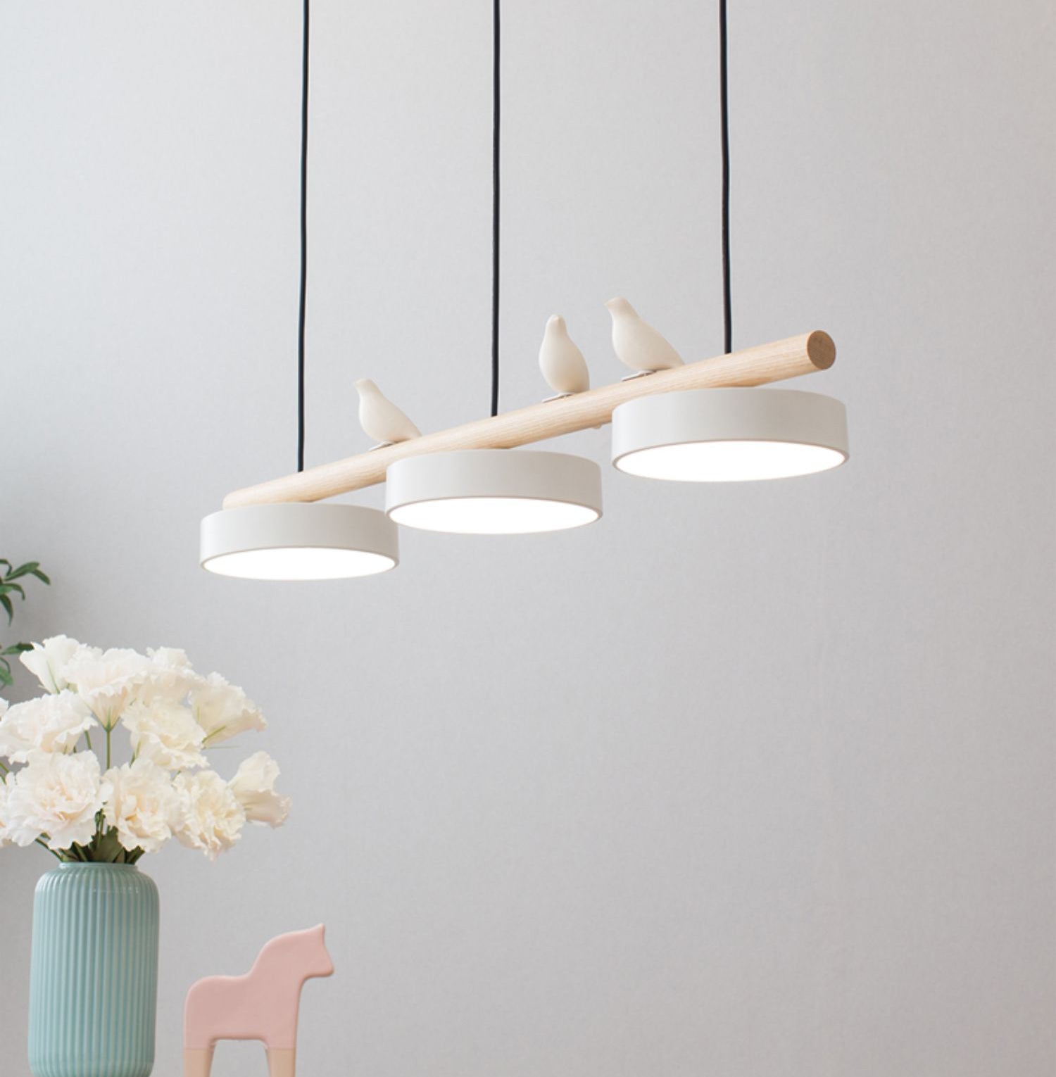Nature Inspired Bird Motif Pendant Light for Living Rooms